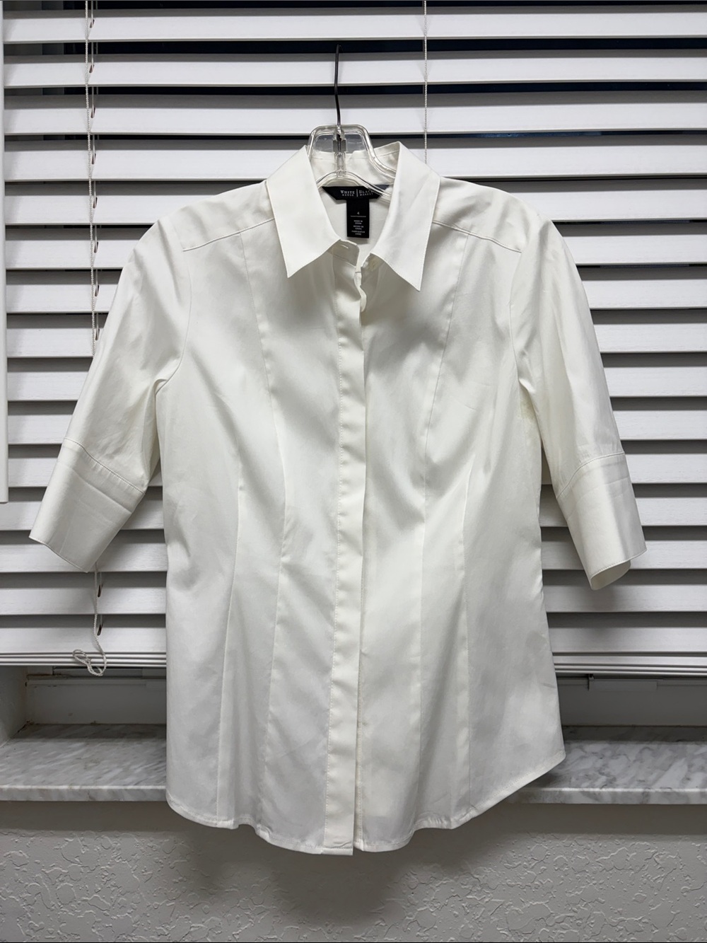 White House Black Market White Short-Sleeve Tailored Button-Front Shirt